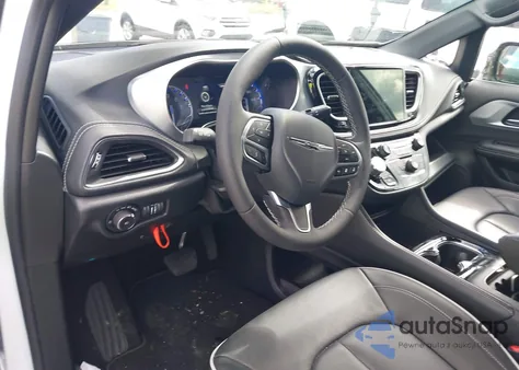 2026 Chrysler Pacifica Limited from USA, damaged, VIN 2C4RC1GG4TR195960